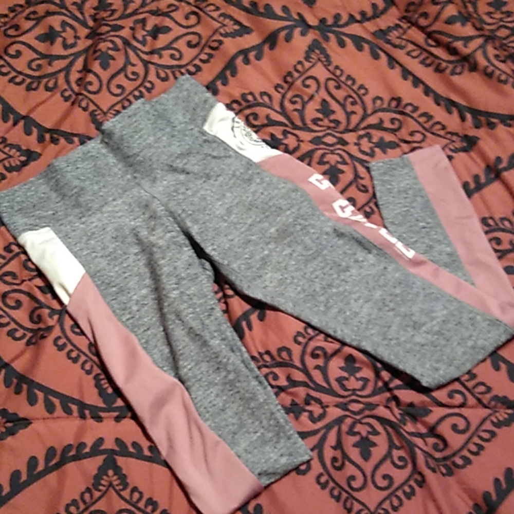 PINK Victoria Secret Ultimate Leggings